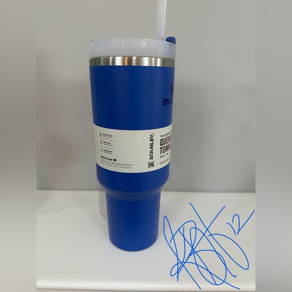 Stanley 40oz IRIS BLUE The Flowstate Quencher H2.0 Tumbler NWT 40 Ships ASAP! - Picture 4 of 7